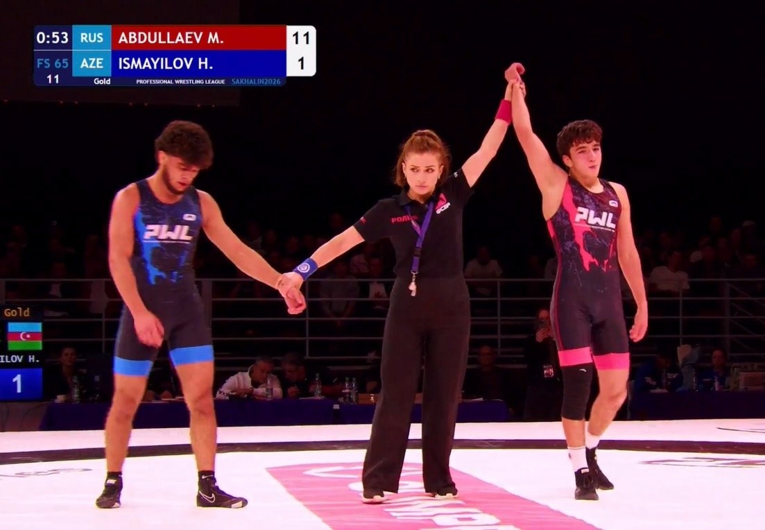  Махач Абдуллаева PWL JUNIOR акъажунда Гусейн Исмаилов (Азербайжан) 11:1 гьисабдалди кlудна.