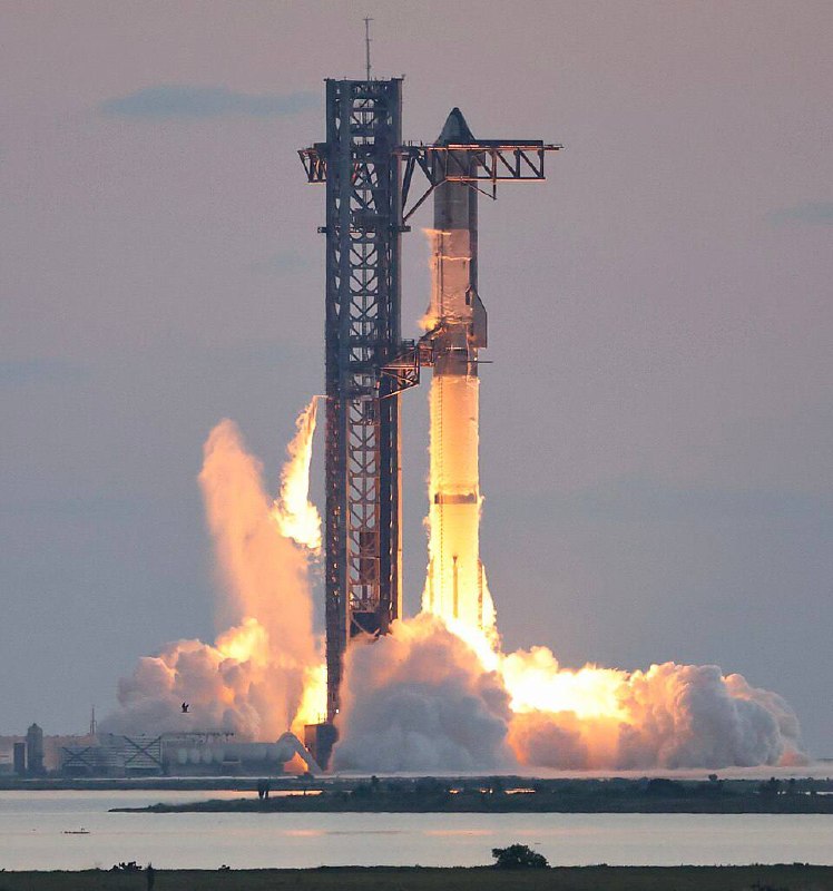  SpaceX-ди тарихдин чӀехи агалкьун авуна: Starship сад лагьай сеферда орбитадиз экъечӀна!